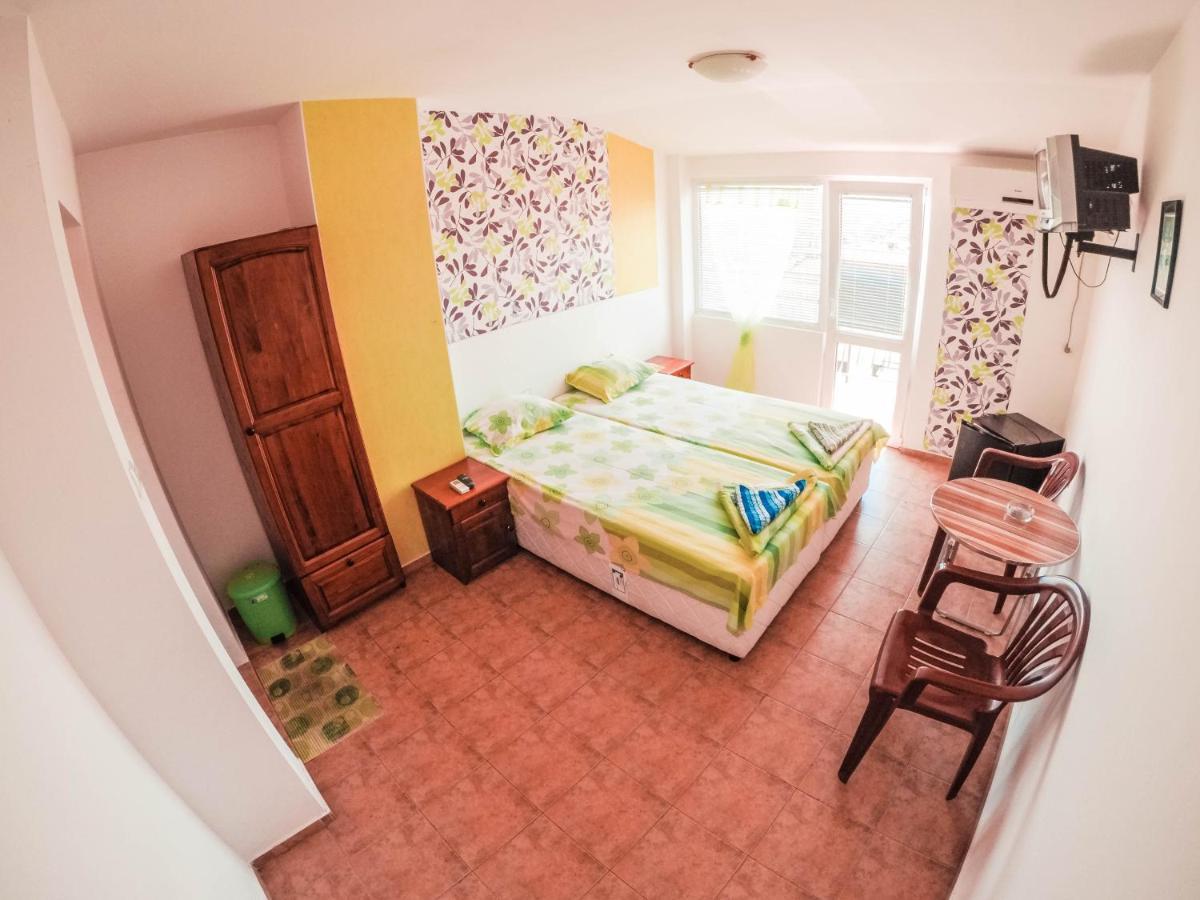 Guest House Gabriel Sozopol Buitenkant foto